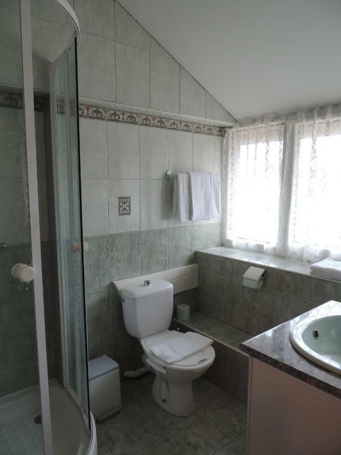 Sees Chez Vous Bed & Breakfast Dış mekan fotoğraf